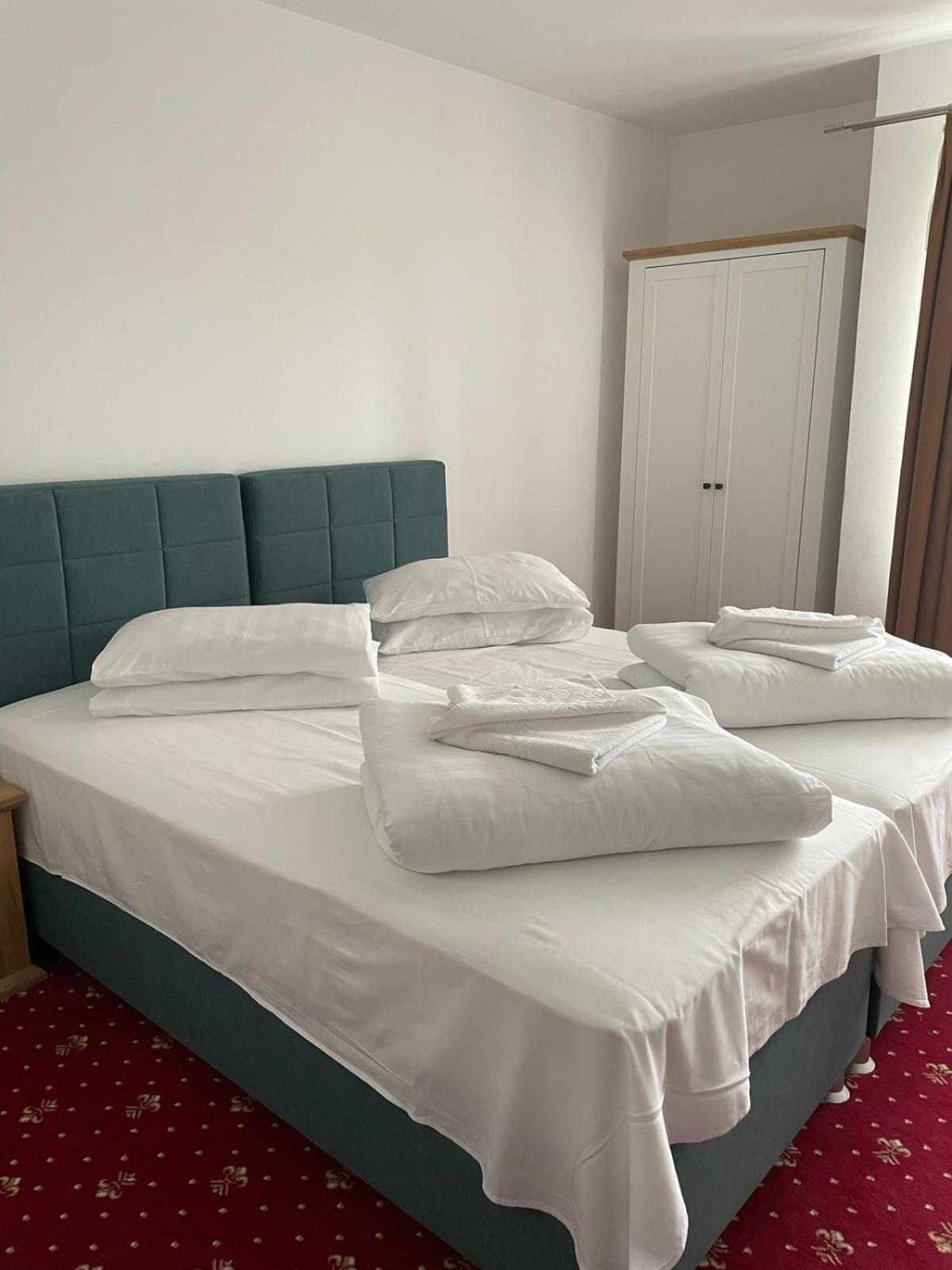 Hotel Silvana Buziaş 외부 사진